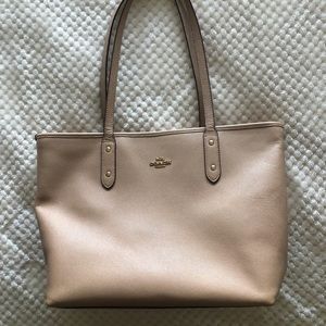 Coach Tote